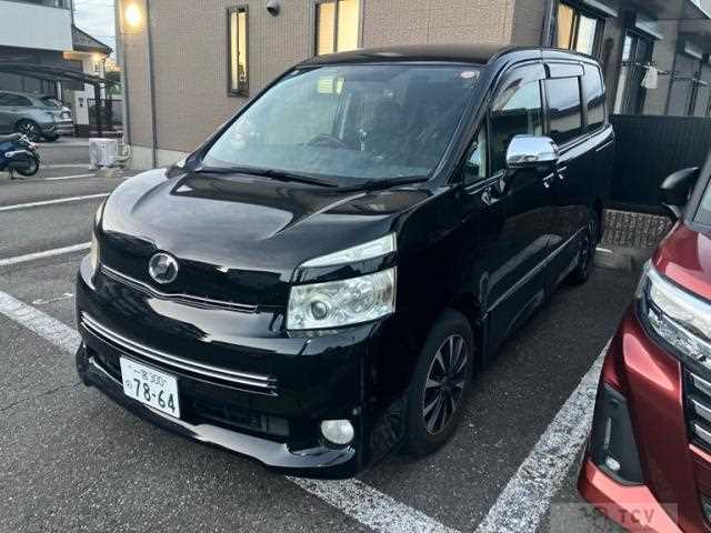 2010 Toyota Voxy