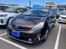2013 Toyota PRIUS α