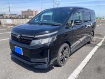 2014 Toyota Voxy
