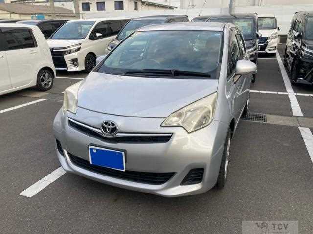 2012 Toyota Ractis