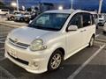 2010 Toyota Sienta