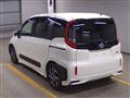 2023 Toyota Sienta