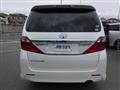 2013 Toyota Alphard G