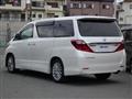 2013 Toyota Alphard G