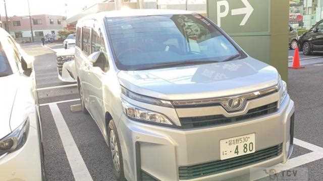 2018 Toyota Voxy