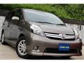2013 Toyota Isis