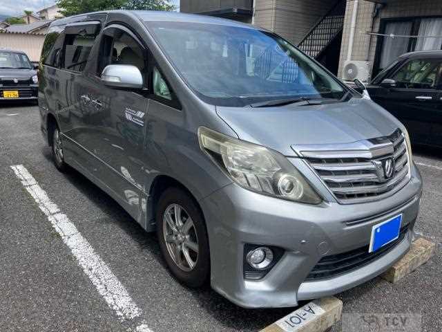 2011 Toyota Alphard G