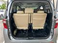 2011 Toyota Alphard G