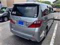 2011 Toyota Alphard G