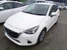 2019 Mazda Demio