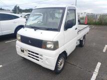 2004 Mitsubishi Minicab Truck