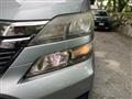 2011 Toyota Vellfire