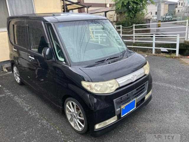 2010 Daihatsu Tanto