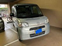 2010 Daihatsu Tanto