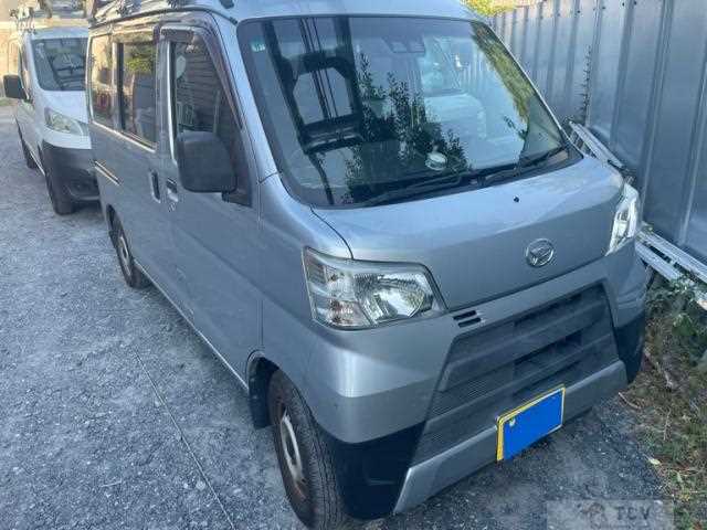 2018 Daihatsu Hijet Cargo