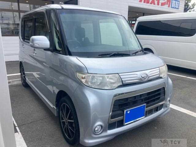 2012 Daihatsu Tanto