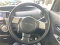 2012 Daihatsu Tanto