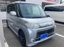 2012 Daihatsu Tanto