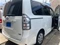 2011 Toyota Voxy
