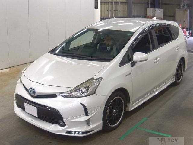 2015 Toyota PRIUS α