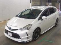 2015 Toyota PRIUS α