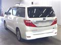 2013 Toyota Alphard Hybrid