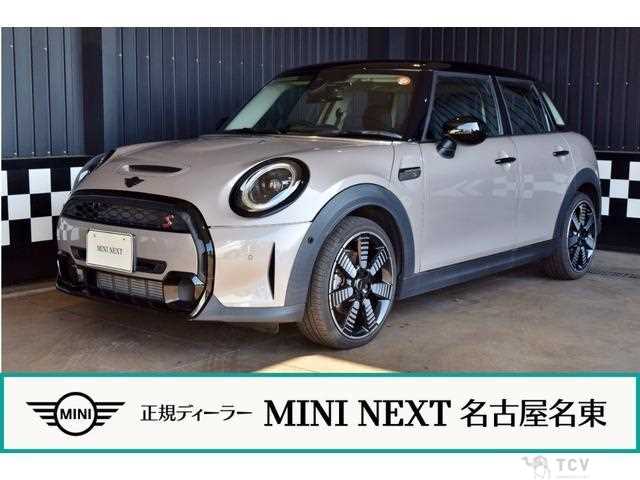 2022 BMW MINI