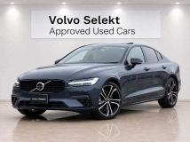 2023 Volvo S90