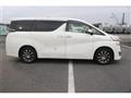 2016 Toyota Vellfire