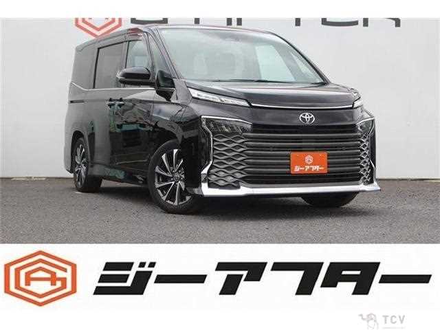 2022 Toyota Voxy
