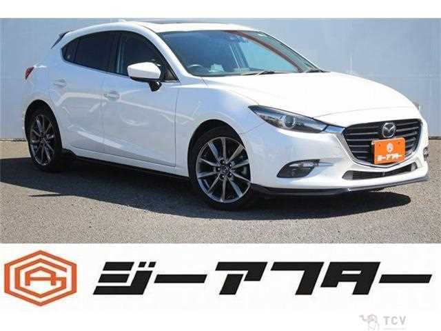 2017 Mazda Axela