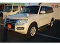 2016 Mitsubishi Pajero