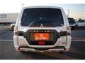 2016 Mitsubishi Pajero