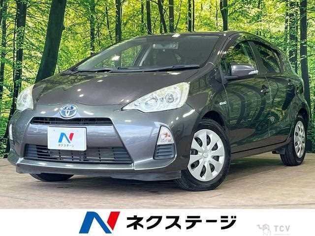 2012 Toyota AQUA