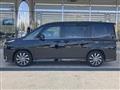 2025 Toyota Voxy