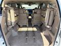 2011 Toyota Alphard G