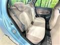 2005 Daihatsu Miragino