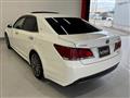 2014 Toyota Crown Hybrid