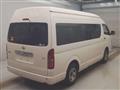 2018 Toyota Hiace Commuter