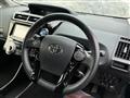 2016 Toyota PRIUS α