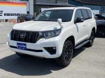 2022 Toyota Land Cruiser Prado