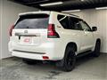 2022 Toyota Land Cruiser Prado