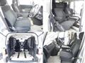 2013 Mitsubishi Delica D5