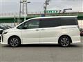 2021 Toyota Voxy