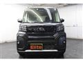 2022 Daihatsu Tanto