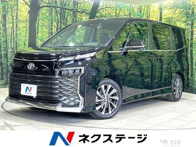 2023 Toyota Voxy