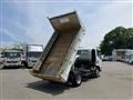 2018 Isuzu Elf Truck