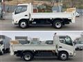 2013 Hino Dutro