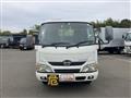 2013 Hino Dutro