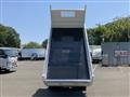 2018 Isuzu Elf Truck